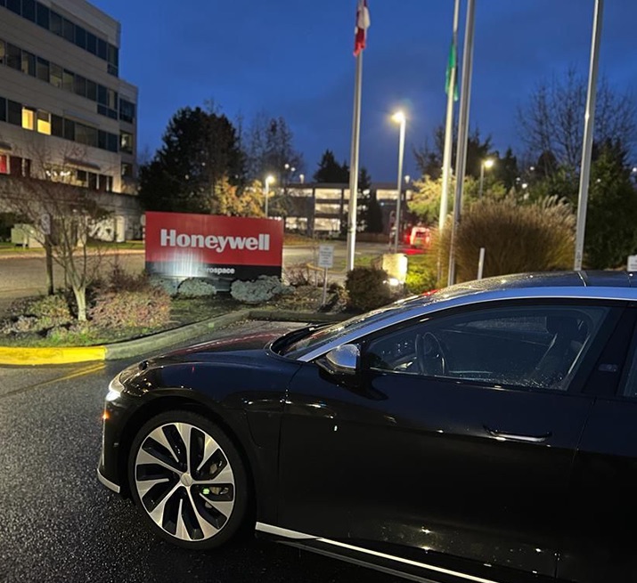 luxury car rentals in Seattle