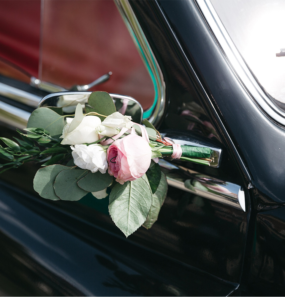 limo flowers | Luxury Transportation Seattle | Premium Transportation in Seattle