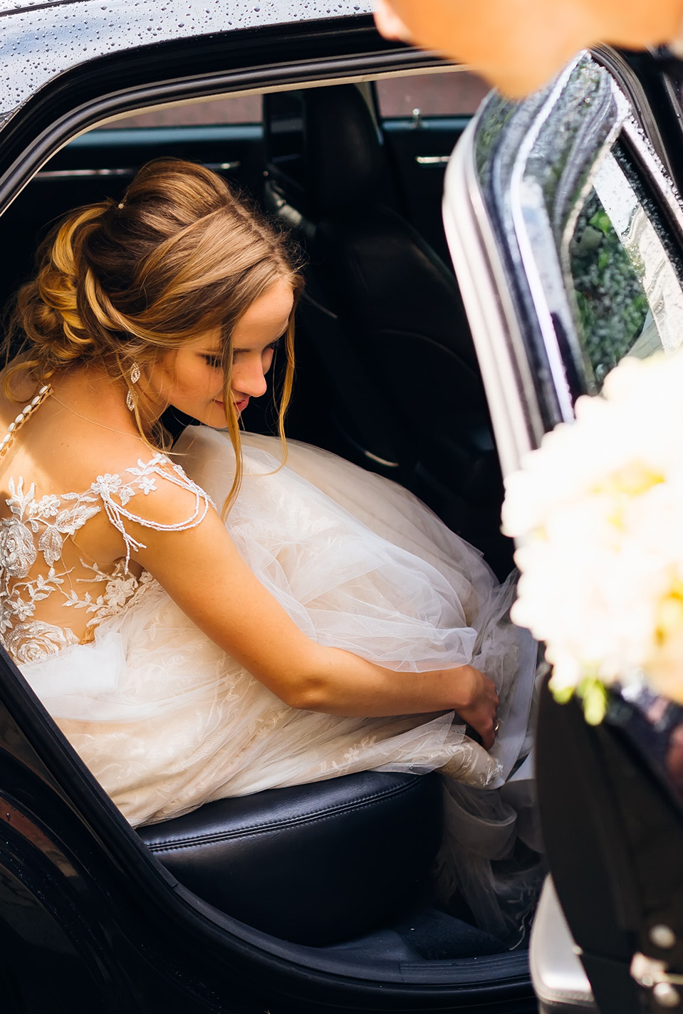 limo wedding | Luxury Transportation Seattle | Premium Transportation in Seattle