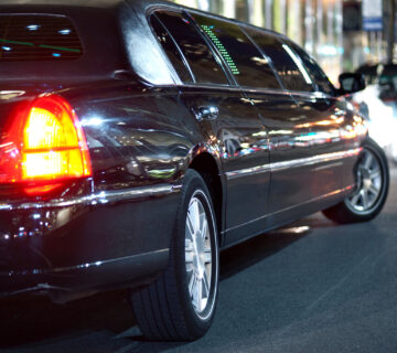 Top 10 Reasons to Choose a Limo Service for Your Seattle Event