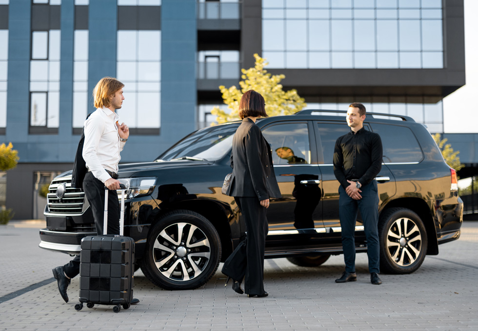 Ditch the Stress: Why Choose a Limo for Your Next Airport Transfer