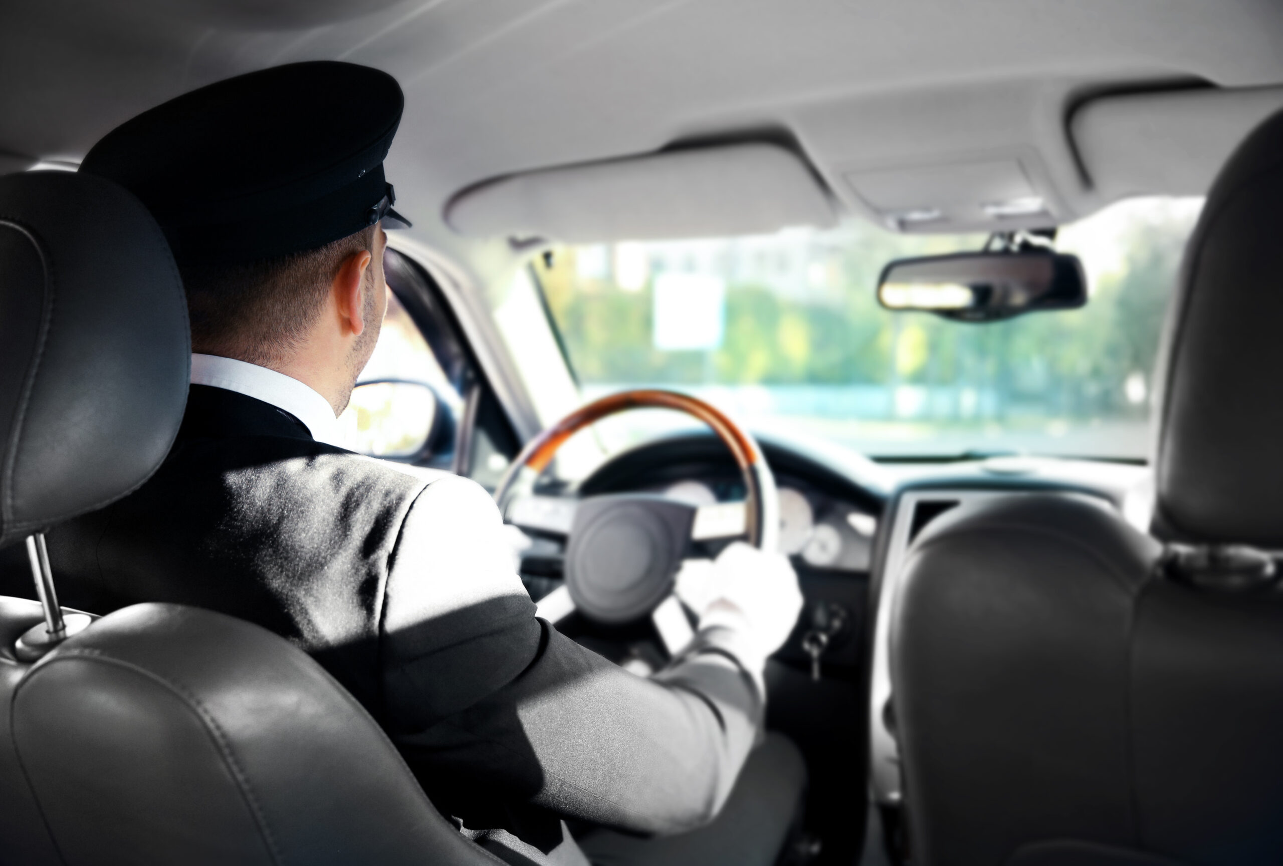 Forget Taxis The Best Seattle Airport Cruise Transfer Hack scaled | Luxury Transportation Seattle | Premium Transportation in Seattle
