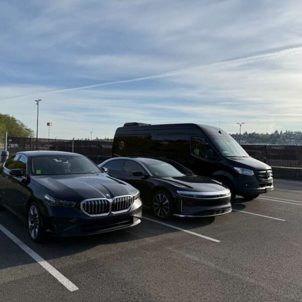 Allblack fleet | Luxury Transportation Seattle | Premium Transportation in Seattle
