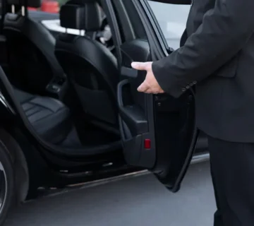 How to Choose the Best Limo Near Me in