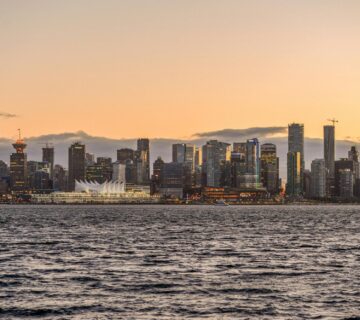 Vancouver bc what seattle travelers need to know vancouver skyline 360x320