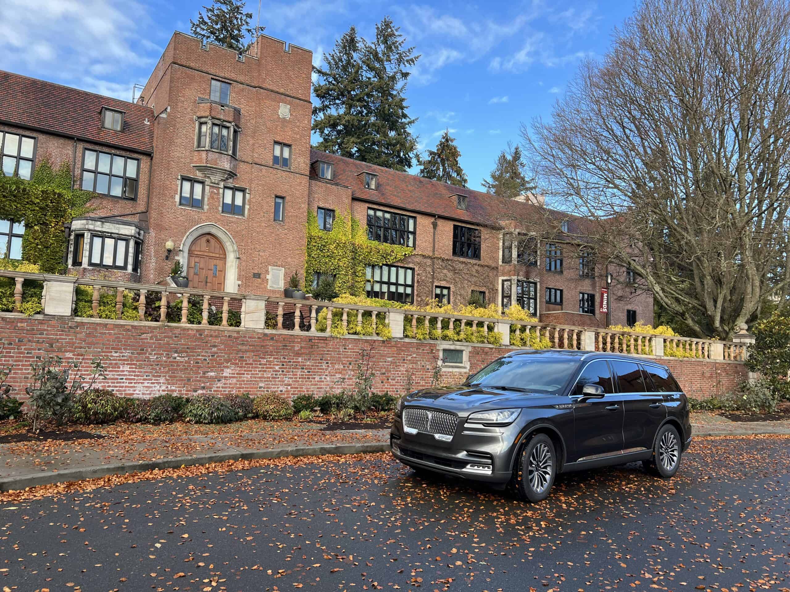 Black luxury sedan ready for pickup in Tacoma