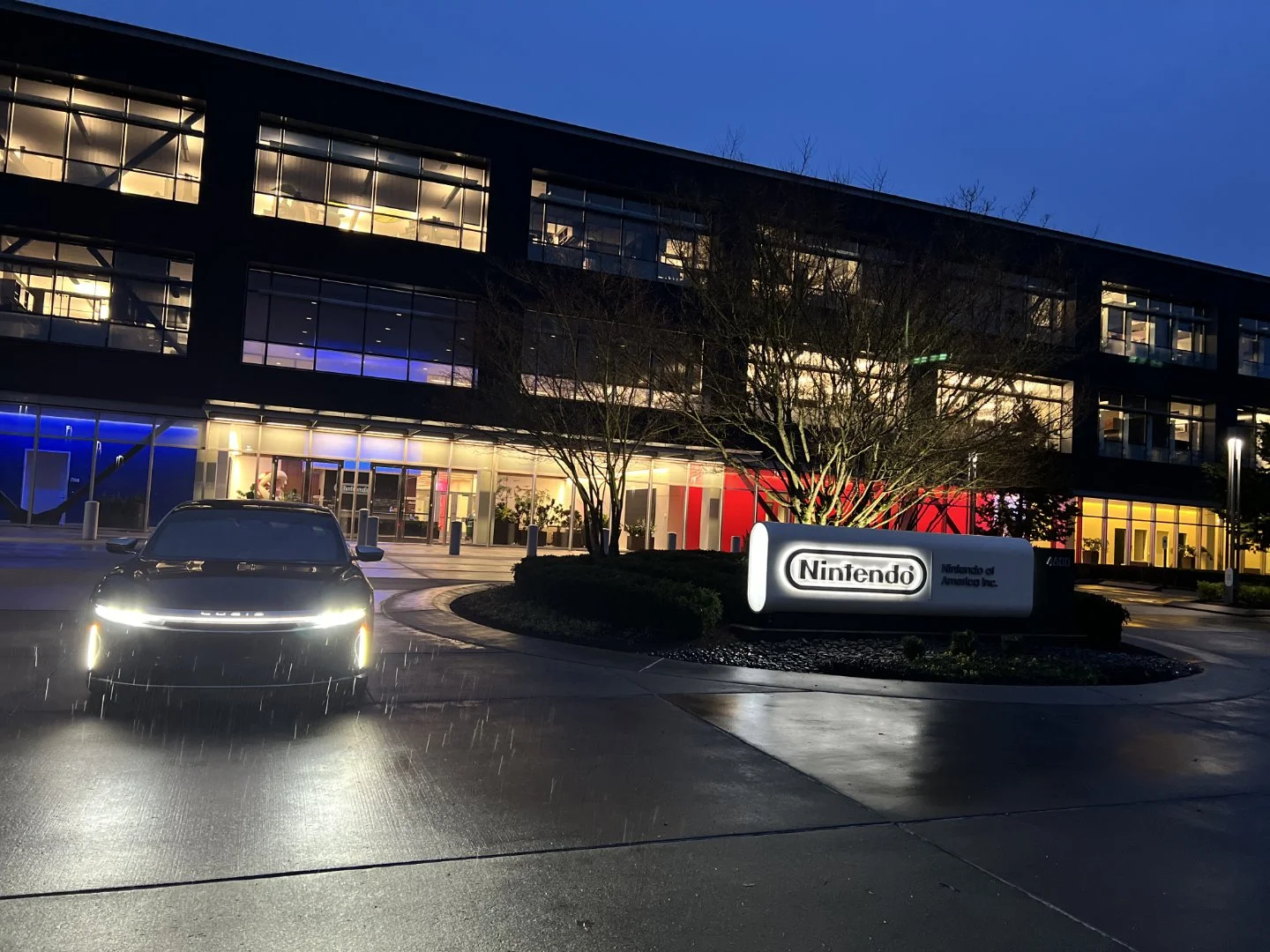 Hourly corporate chauffeur service in Seattle for executive meetings